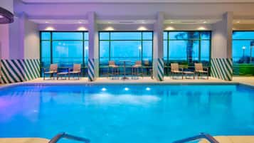 Piscine couverte