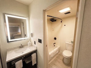 Combined shower/tub, spring water tub, rainfall showerhead, hair dryer
