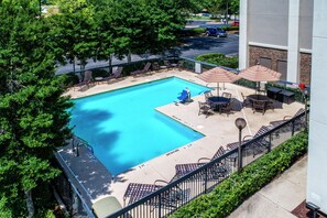 Seasonal outdoor pool, pool umbrellas, sun loungers