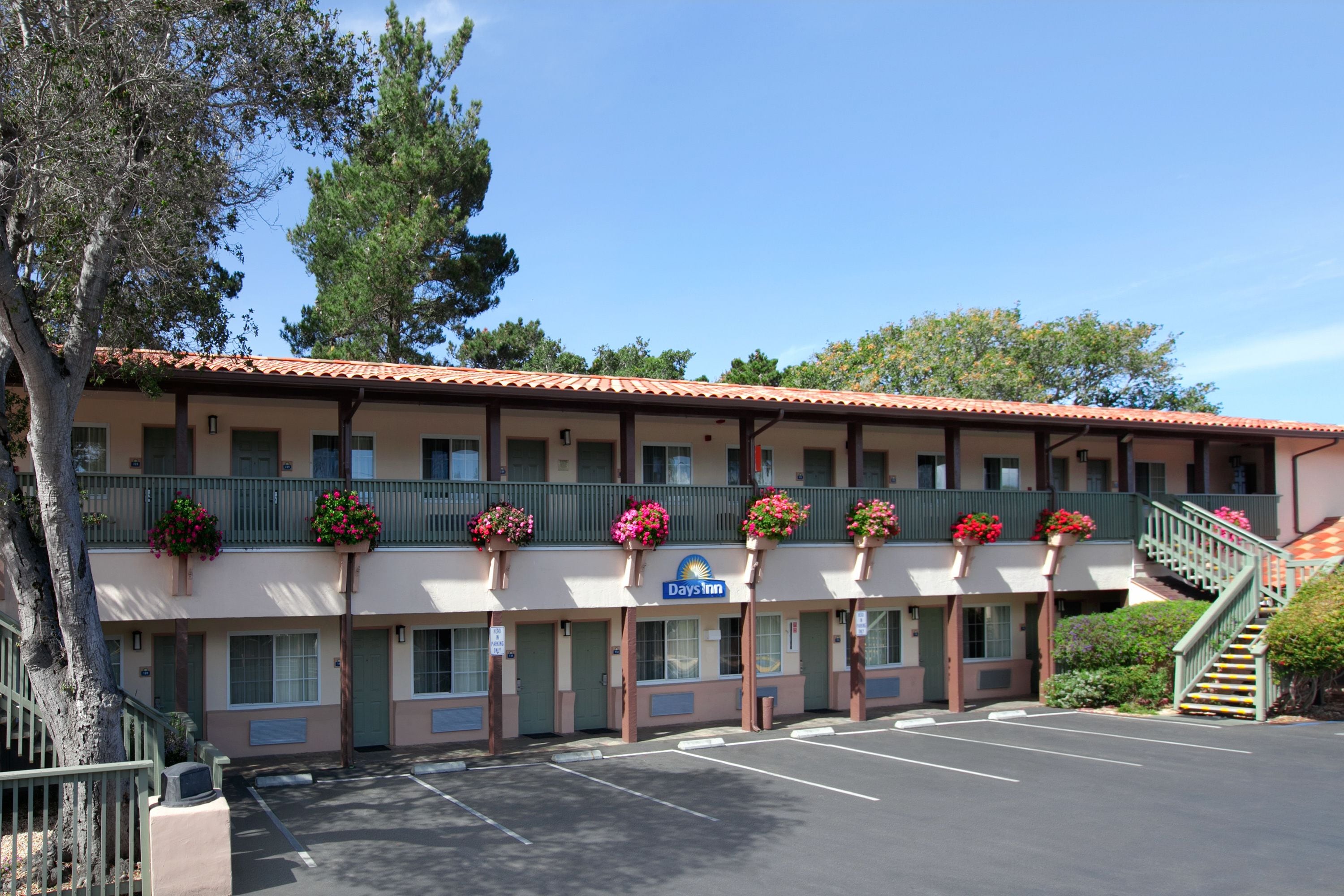 Foto - Days Inn by Wyndham Monterey-Fisherman's Wharf Aquarium