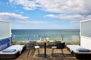 Deluxe Room, 1 King Bed, Terrace, Sea View | Terrace/patio