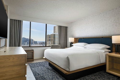 Sheraton Philadelphia University City Hotel