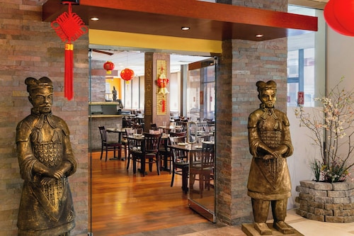 Sheraton Philadelphia University City Hotel