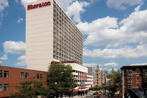 Exterior - Sheraton Philadelphia University City Hotel (Philadelphia)