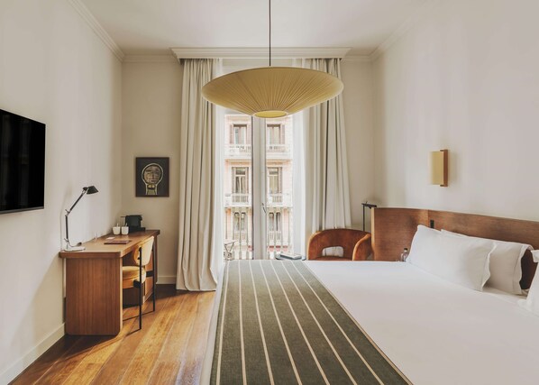 1 Schlafzimmer, hochwertige Bettwaren, Minibar, Zimmersafe