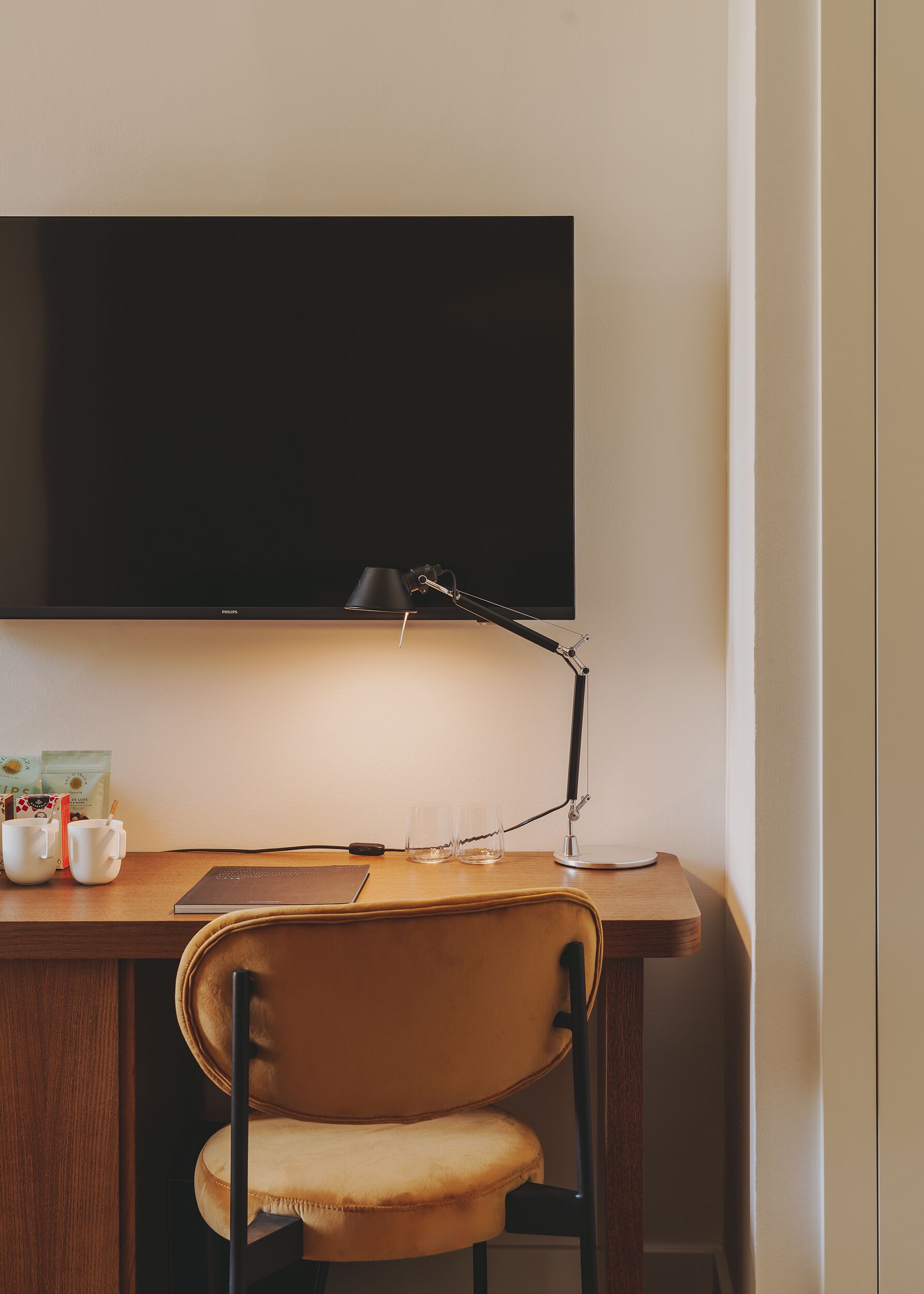 1 bedroom, premium bedding, minibar, in-room safe