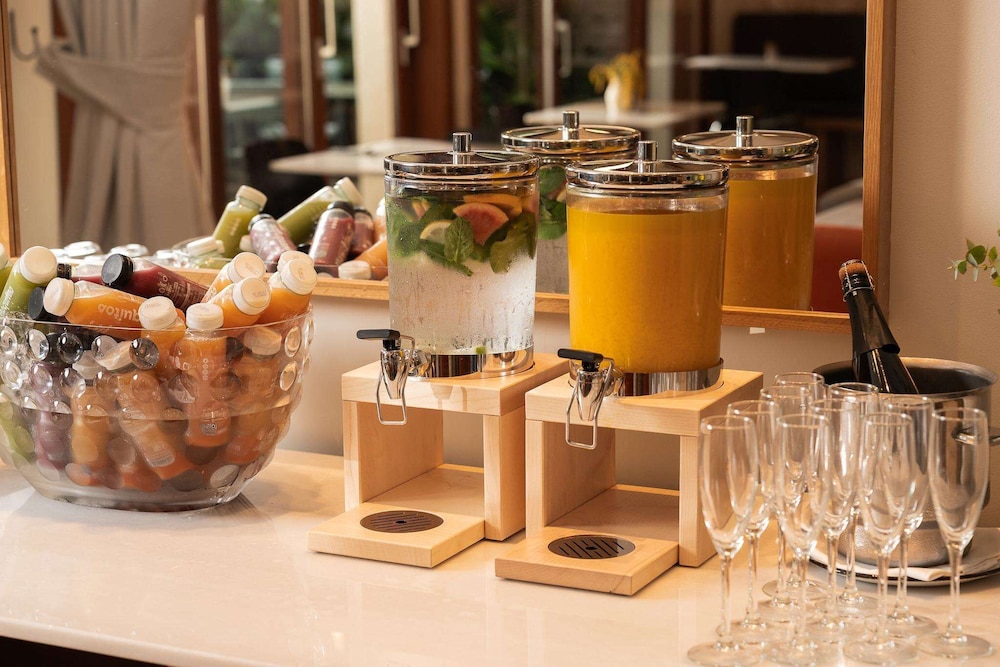 HOTEL REGINA BARCELONA by null