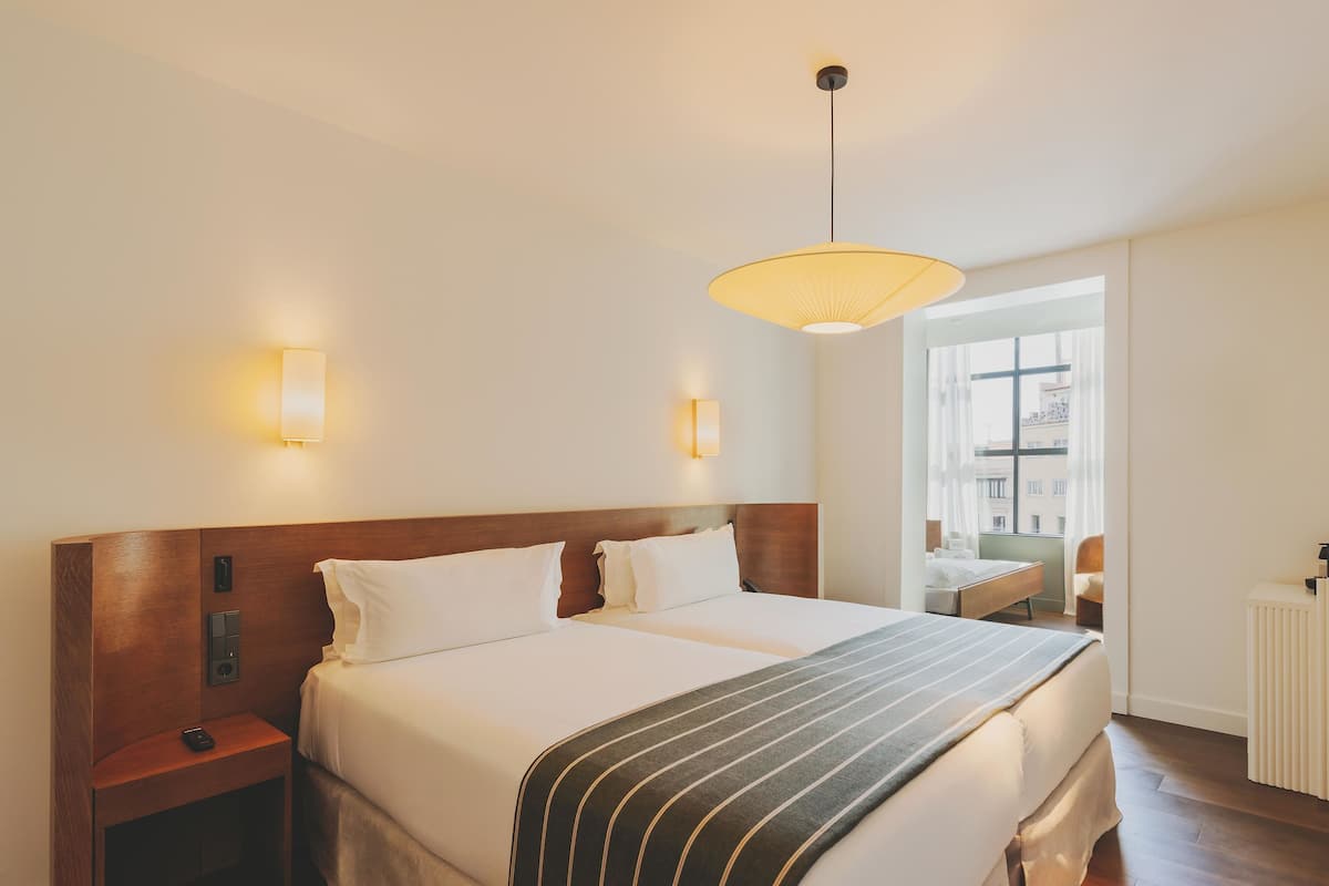 Rom – gallery (terrace 4 pax) | Sengetøy av topp kvalitet, minibar, safe på rommet og skrivebord