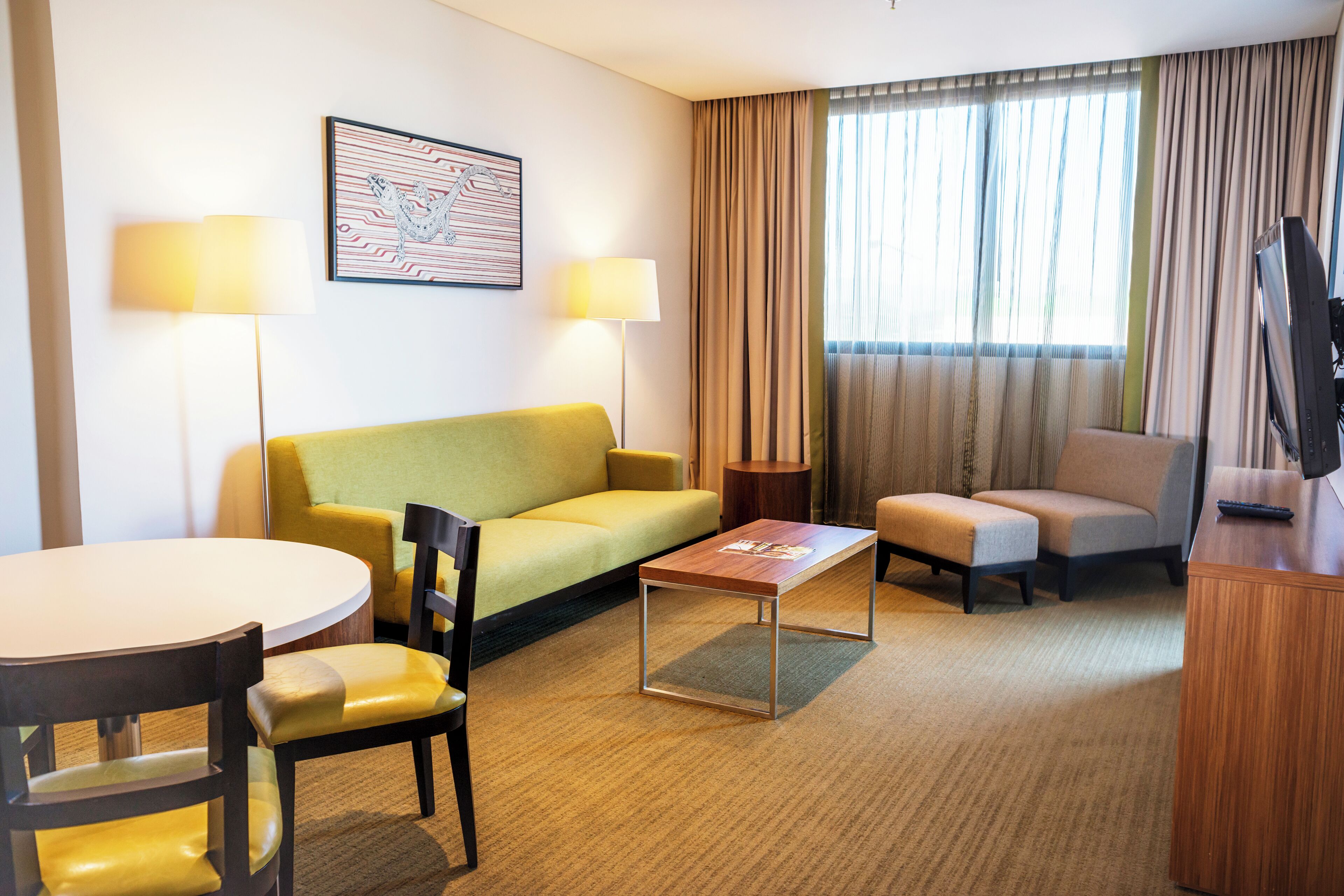 1 bedroom, premium bedding, tempur-pedic beds, in-room safe