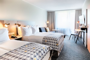 1 bedroom, hypo-allergenic bedding, in-room safe, desk