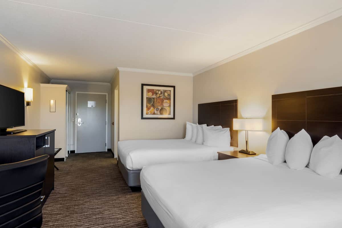 In-room safe, desk, blackout curtains, iron/ironing board