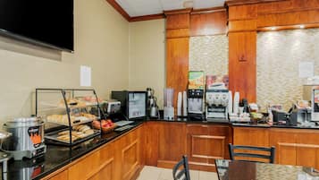 Free daily full breakfast