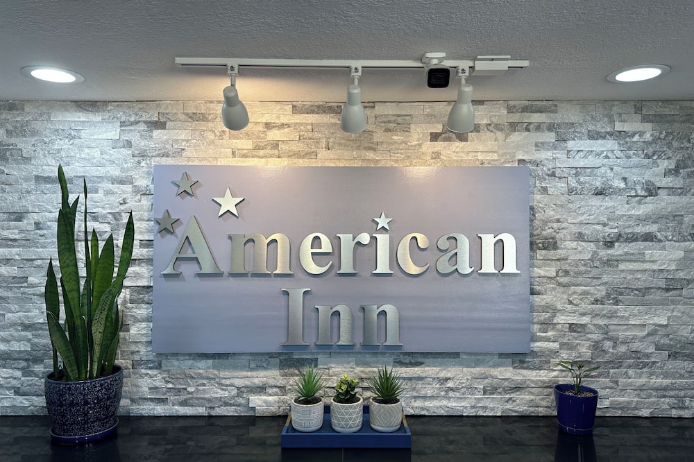 American Inn Cedar Rapids South