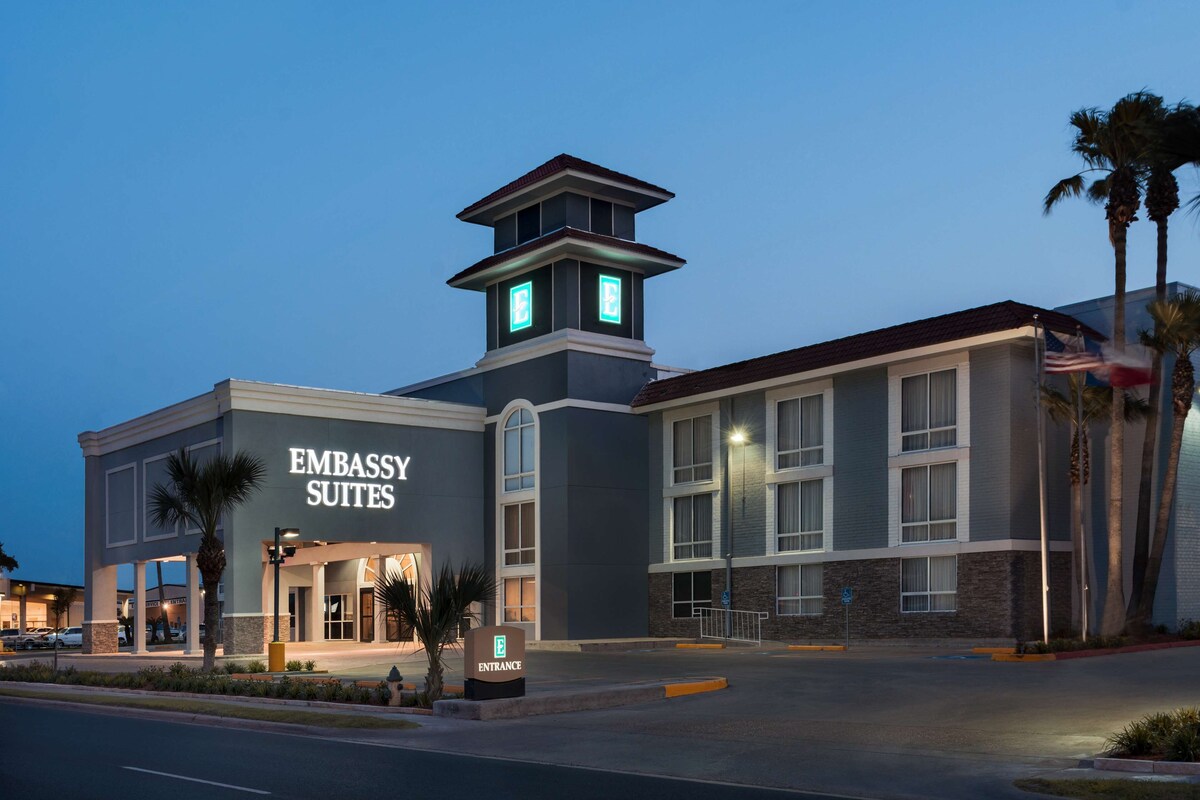 Embassy Suites Corpus Christi Reviews, Deals & Photos 2023 Expedia