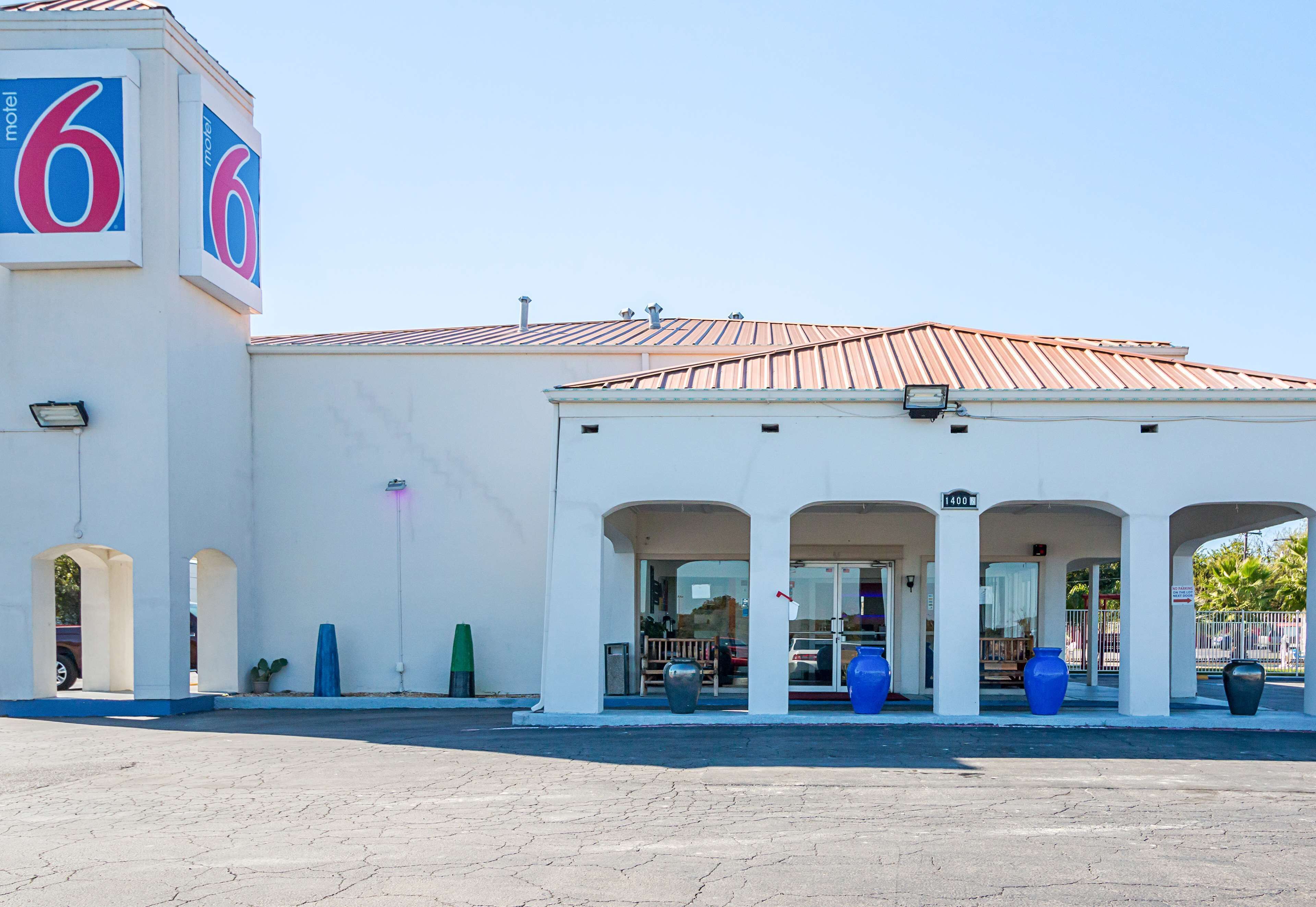 ทางเข้าที่พัก