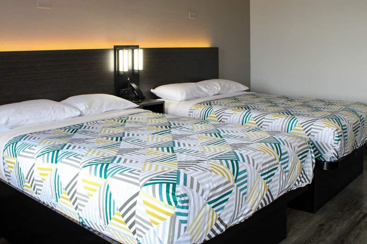 Free WiFi, bed sheets