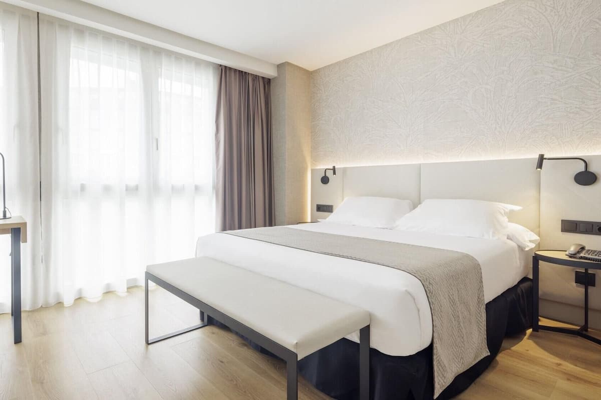 Minibar, in-room safe, desk, blackout drapes