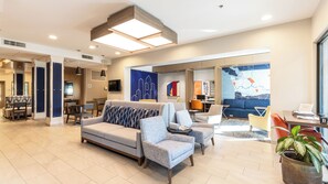 Interior - Holiday Inn Express Bellingham by IHG (Bellingham)