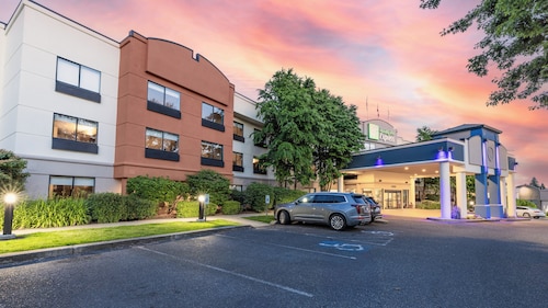 Holiday Inn Express Bellingham by IHG
