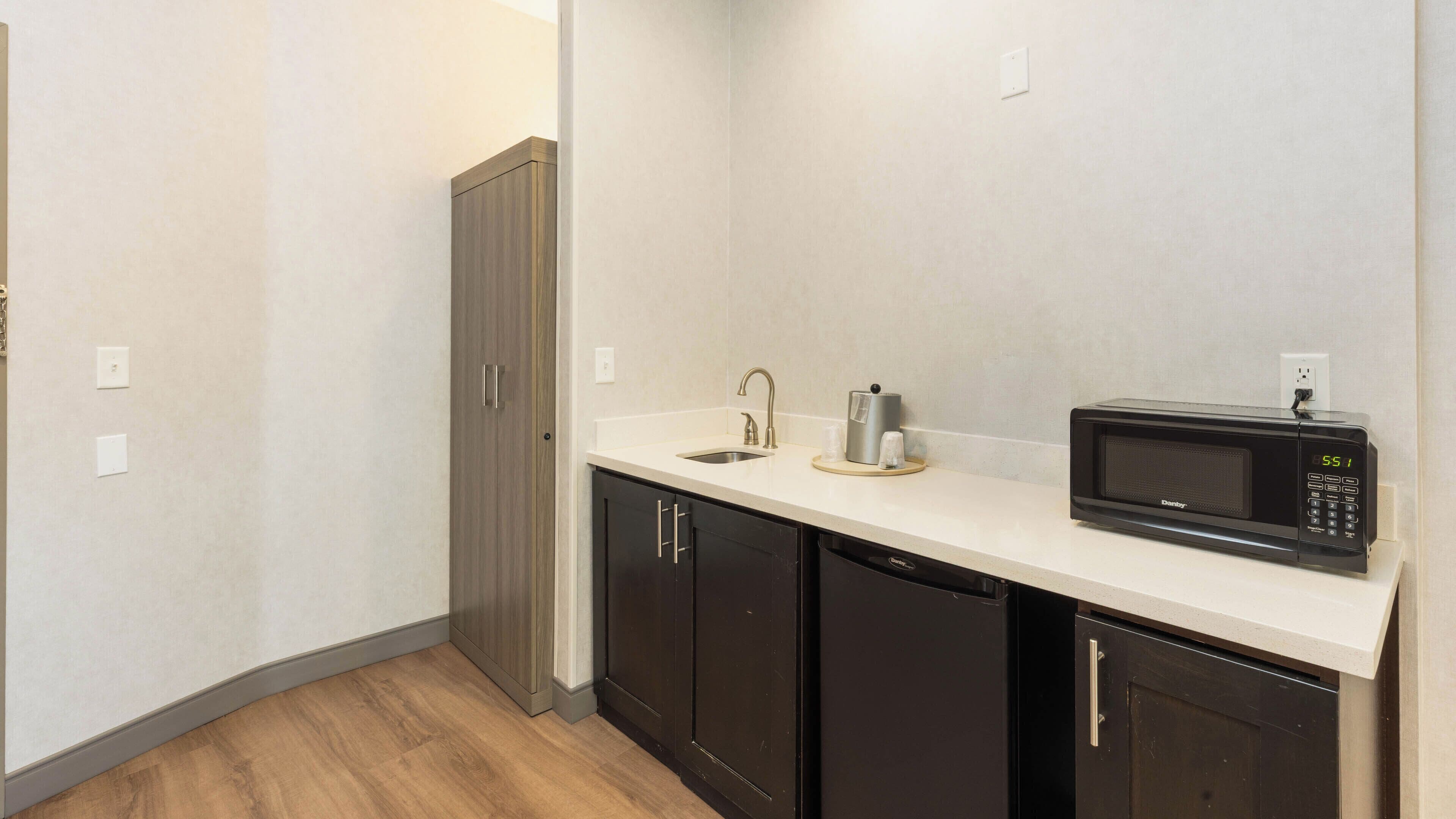 Photo - Holiday Inn Express Bellingham by IHG