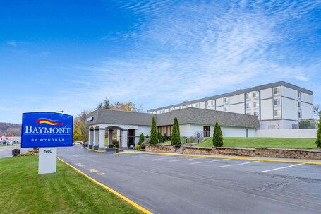 Baymont by Wyndham White Plains Elmsford - Image 17