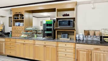 Free daily full breakfast