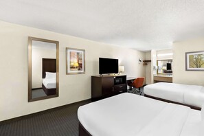 Standard Room, 2 Queen Beds, Non Smoking | Premium bedding, desk, rollaway beds, free WiFi - Quality Inn Mount Vernon (Mount Vernon)