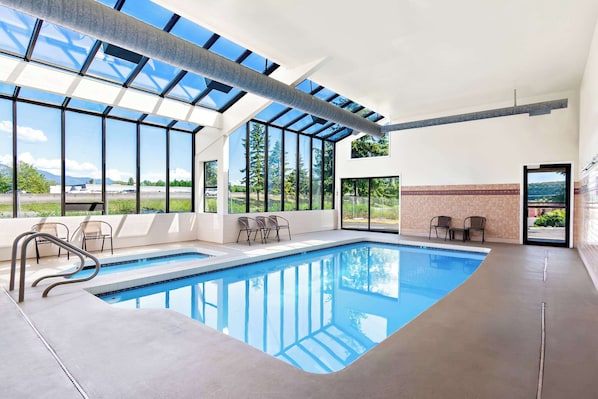 Piscine couverte