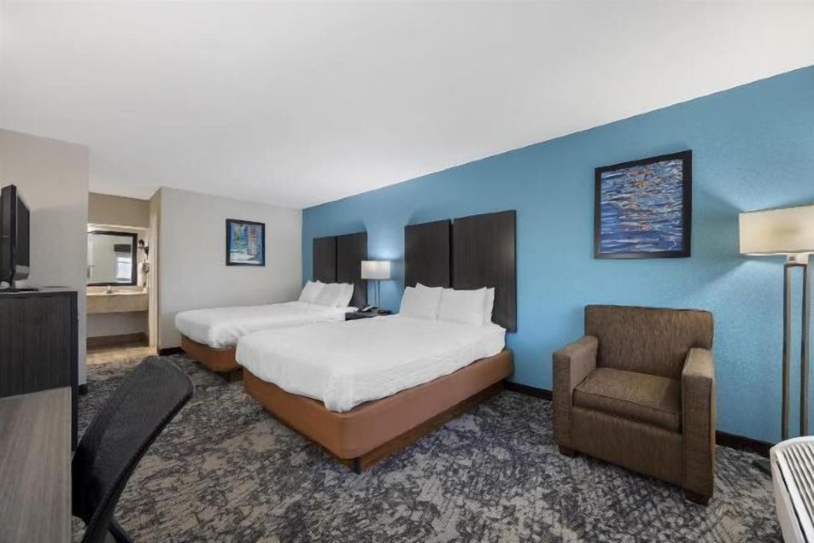 Pillowtop beds, desk, laptop workspace, iron/ironing board
