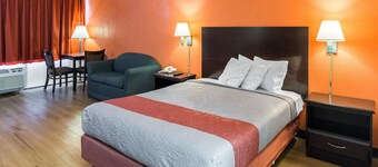 Motel 6 Groton, CT—Casinos Nearby
