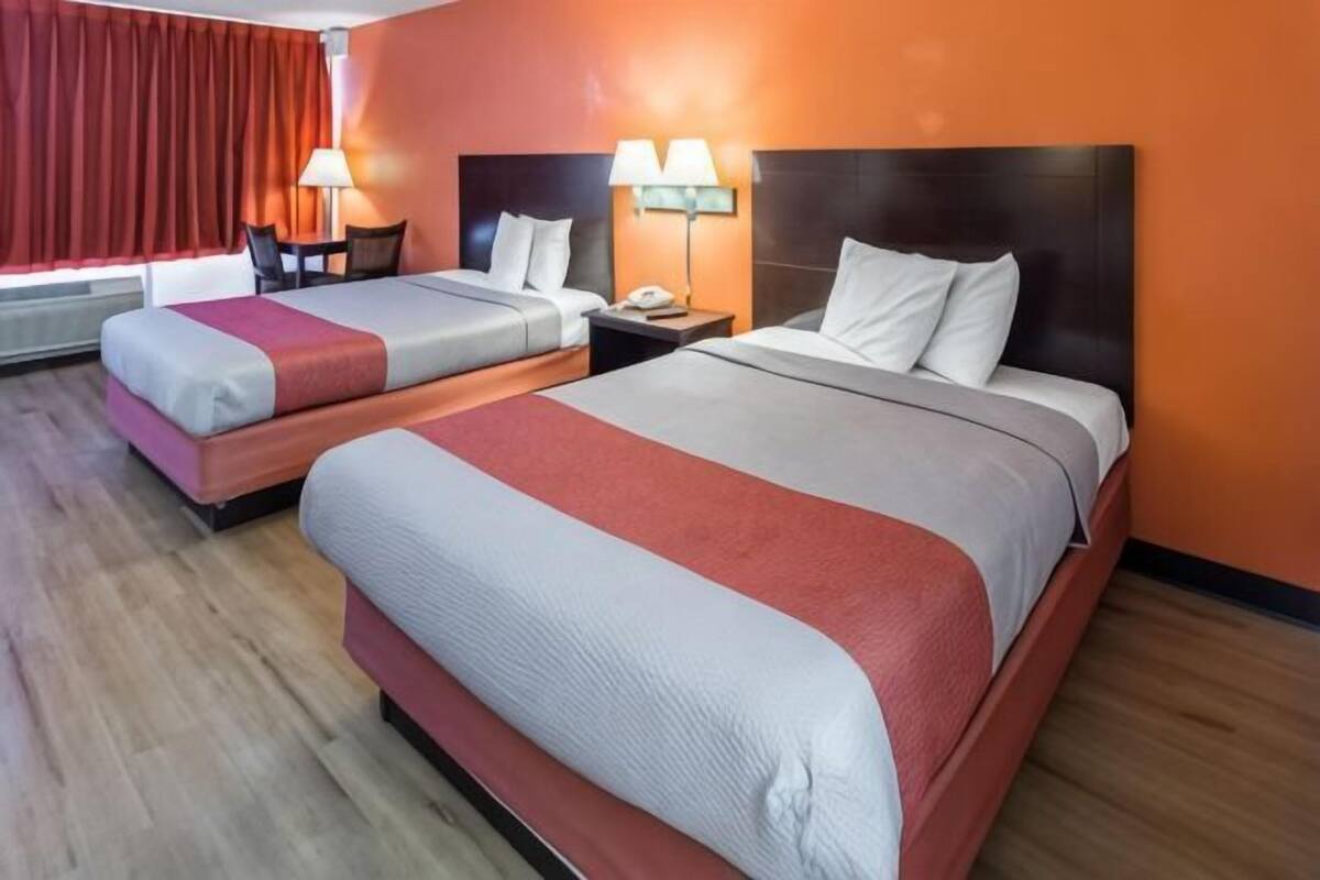 Blackout drapes, cribs (surcharge), rollaway beds (surcharge)