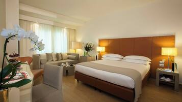 Premium bedding, minibar, in-room safe, desk