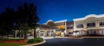 Days Inn & Suites by Wyndham Rochester Hills MI