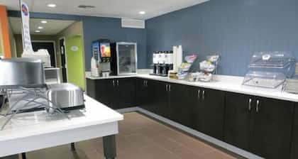 Baymont Inn & Suites Florence by Wyndham