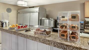 Free daily buffet breakfast
