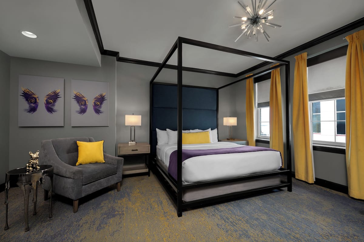 1 bedroom, premium bedding, in-room safe, blackout curtains