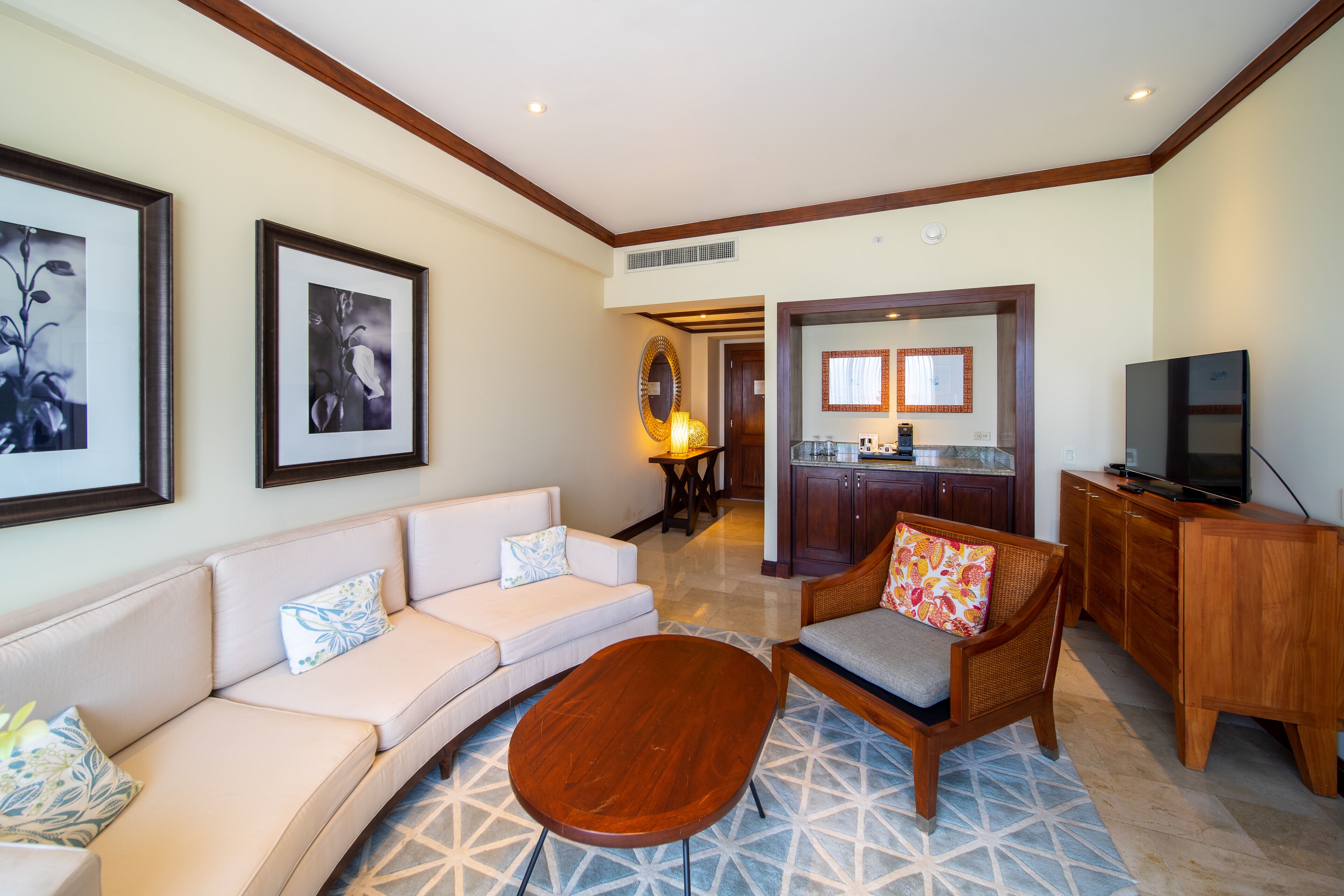 presidential room, 1 single bed | 1 bedroom, egyptian cotton sheets, premium bedding, down duvets