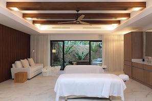 Couples treatment room(s), sauna, steam room, Turkish bath/hammam