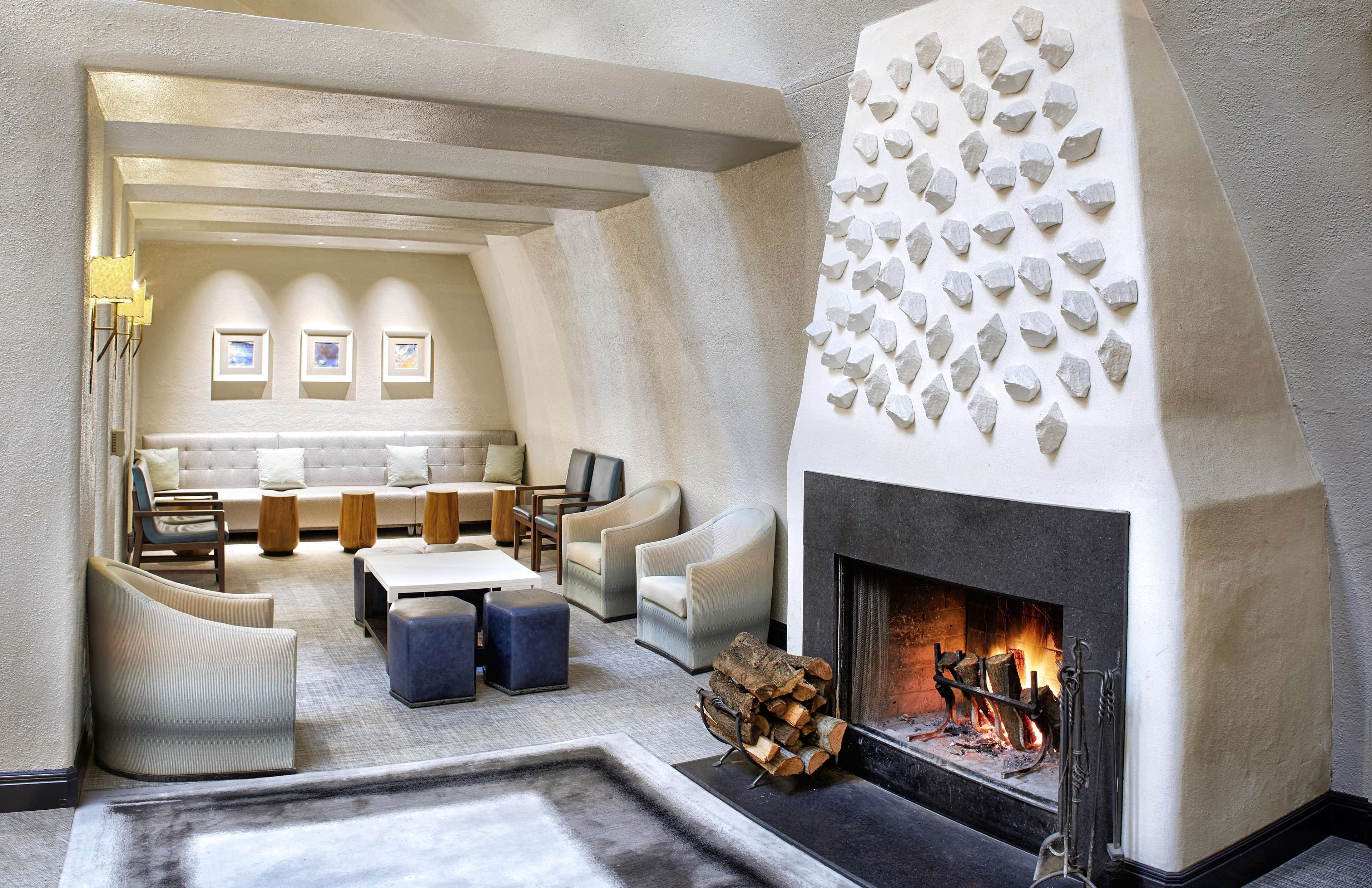 sauna, hot tub, steam room, hot springs/mineral springs, body treatments