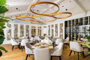 3 Restaurants; Frühstück, Mittagessen und Abendessen werden serviert