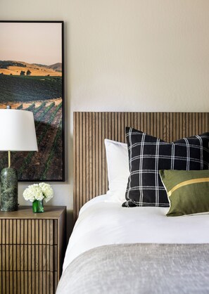 Suite, 1 Bedroom (Gloria Ferrer) | Premium bedding, down comforters, pillowtop beds, in-room safe - Fairmont Sonoma Mission Inn & Spa (Sonoma)