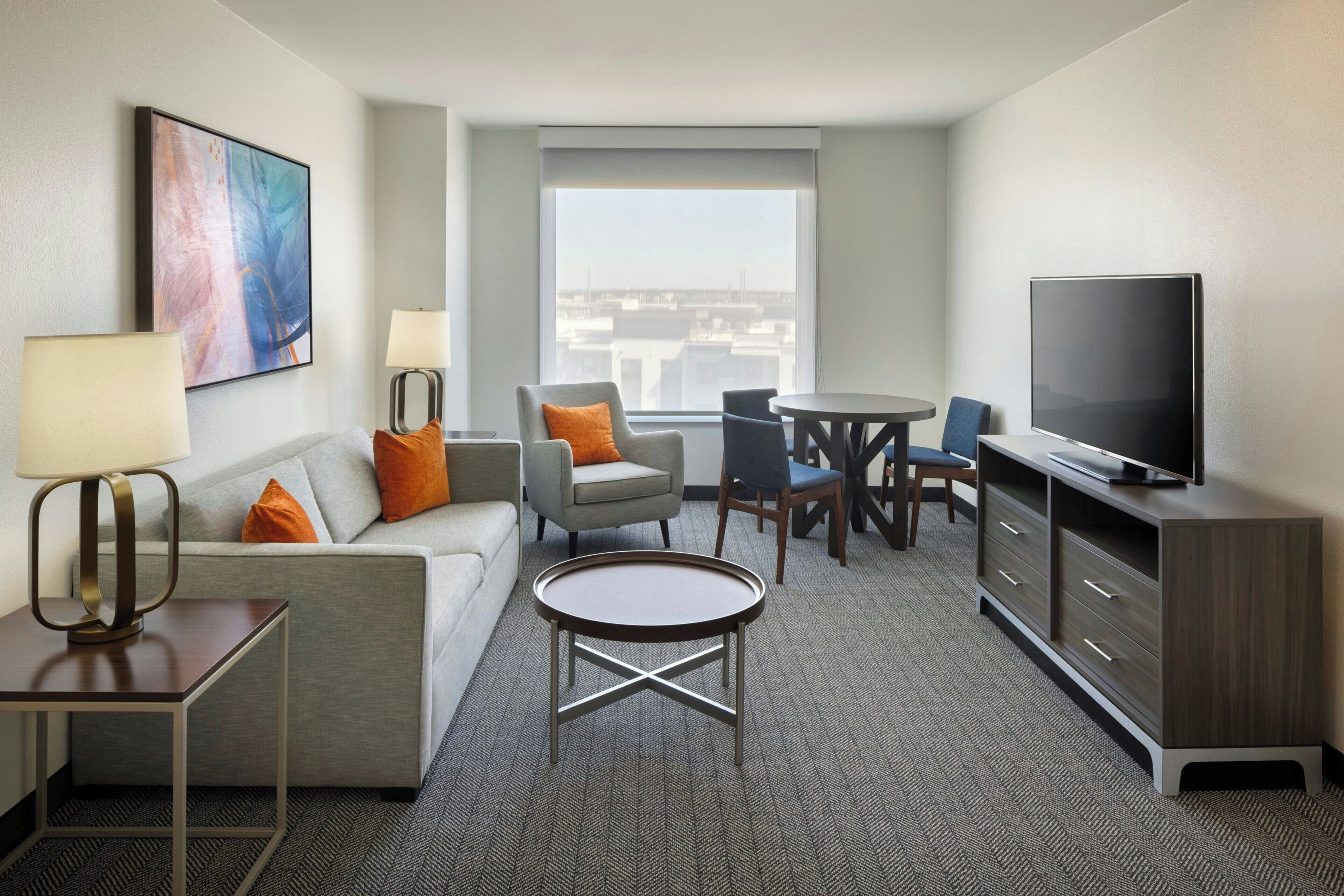 Photo - Courtyard by Marriott across Universal Orlando