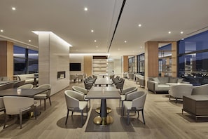 Executive-lounge