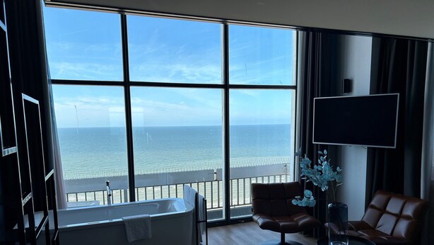 Suite estudio panorámica | Vista a la playa o el mar