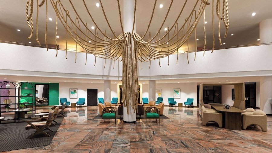 Wyndham Garden Norfolk Downtown