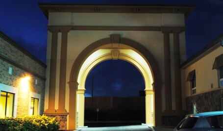 Delta Hotels by Marriott Indianapolis East - Image 26
