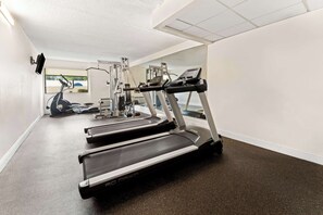Fitness facility - Best Western Riverside Inn (Macon)