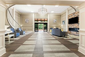 Lobby - Best Western Riverside Inn (Macon)