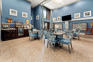 Desayuno para llevar incluido todos los días
