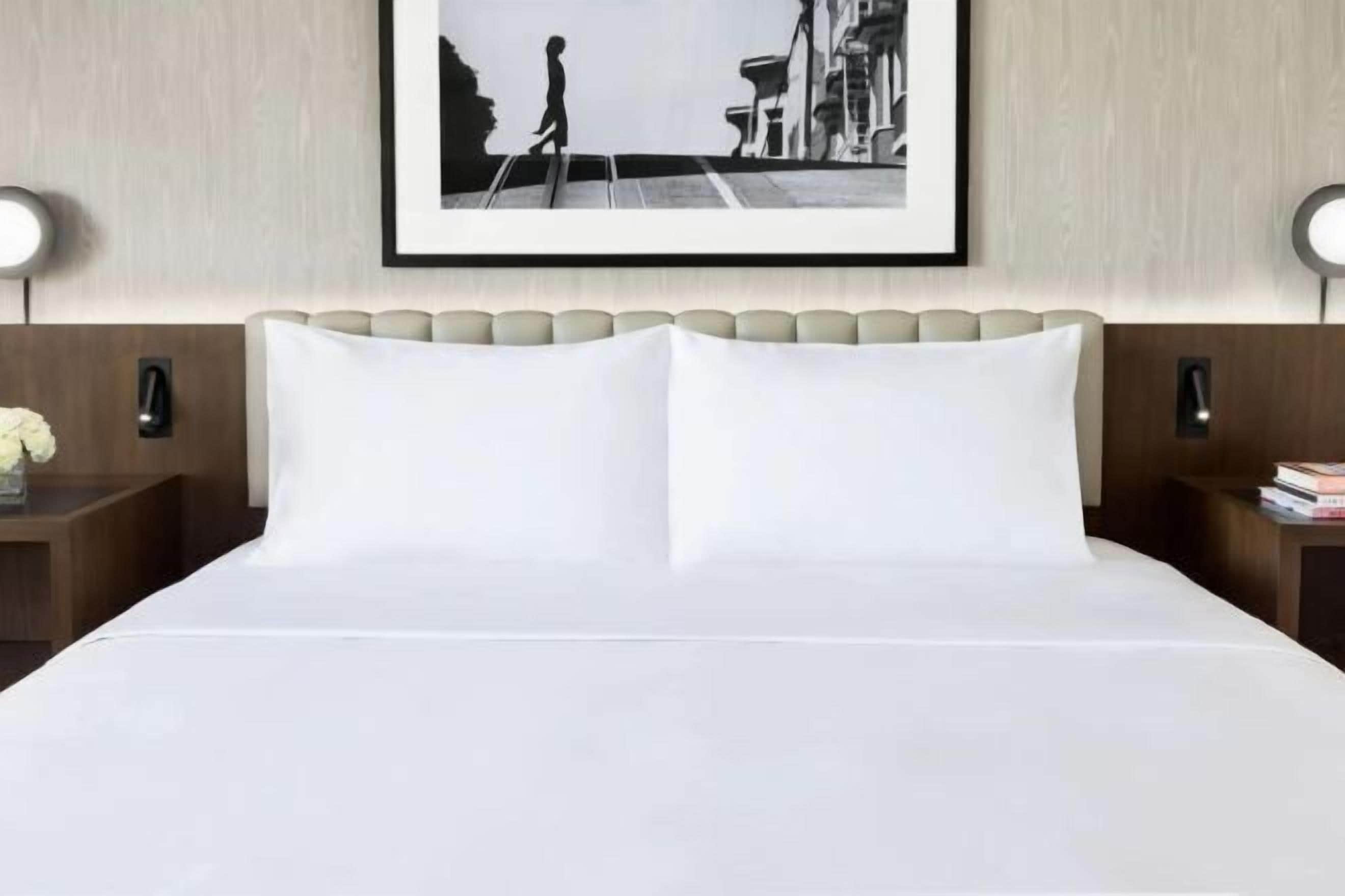 防过敏的被褥、羽绒被、客房内保险箱、办公桌